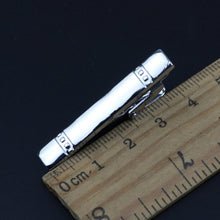Load image into Gallery viewer, Multi Designed Cuff Clips