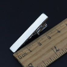 Load image into Gallery viewer, Multi Designed Cuff Clips
