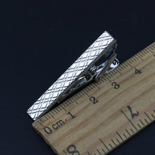 Load image into Gallery viewer, Multi Designed Cuff Clips