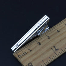 Load image into Gallery viewer, Multi Designed Cuff Clips