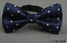 Load image into Gallery viewer, Modish Bow Ties For Grooming