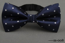 Load image into Gallery viewer, Modish Bow Ties For Grooming