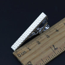 Load image into Gallery viewer, Multi Designed Cuff Clips
