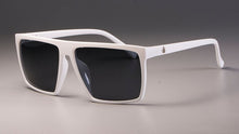 Load image into Gallery viewer, Retro Square Sunglasses
