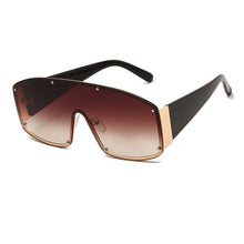 Load image into Gallery viewer, Classy Over Sized Sunglasses
