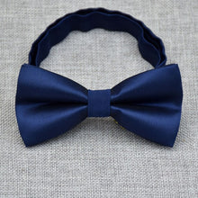 Load image into Gallery viewer, Novelty Rhinestone Pre Tied Bow Ties for Men
